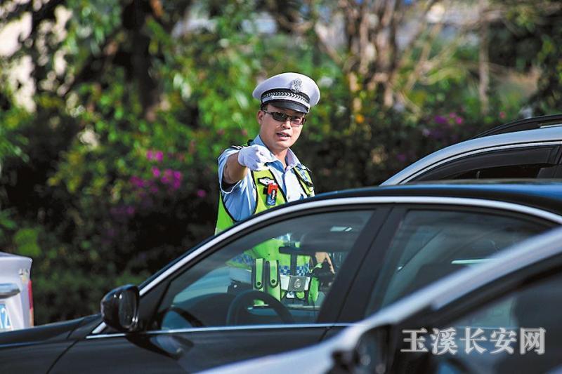 不忘初心,坚守岗位。